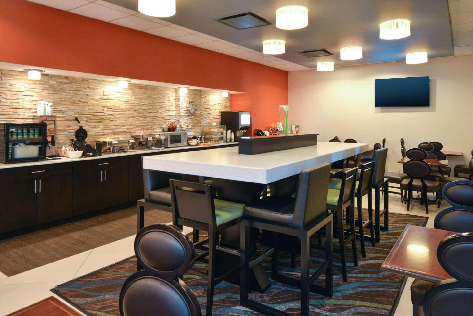 Country Inn & Suites By Radisson Nashville Airport Tn Exterior photo